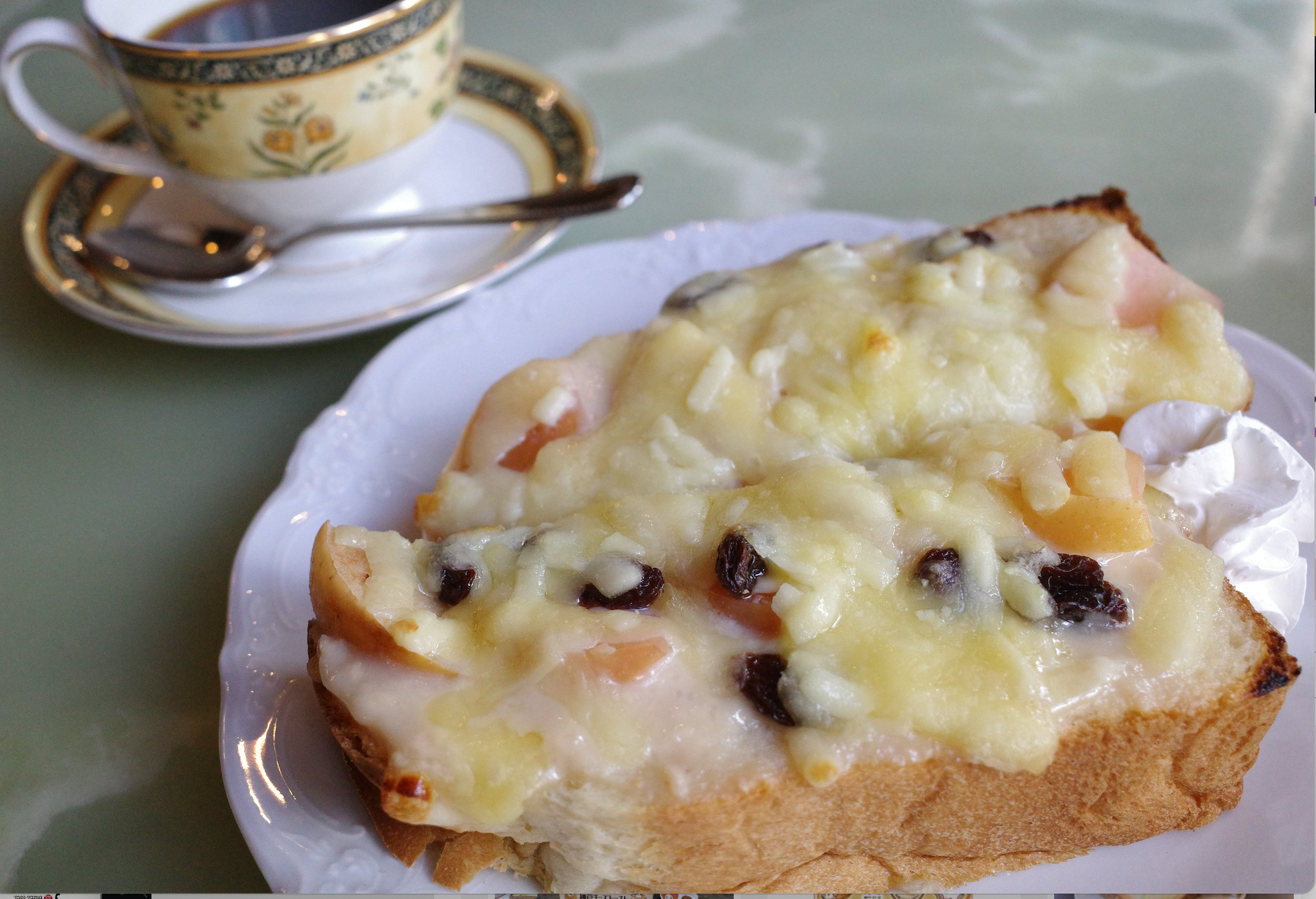 あんご神戸チーズトースト